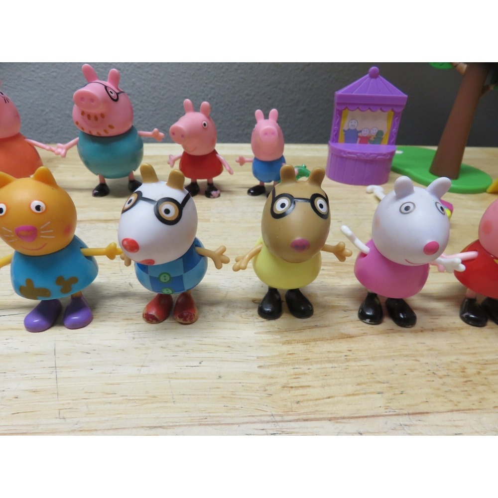 Peppa Pig Lot of 12 Figure Mixed George Mama Papa + Others 17 Total Pieces - Picture 3 of 14